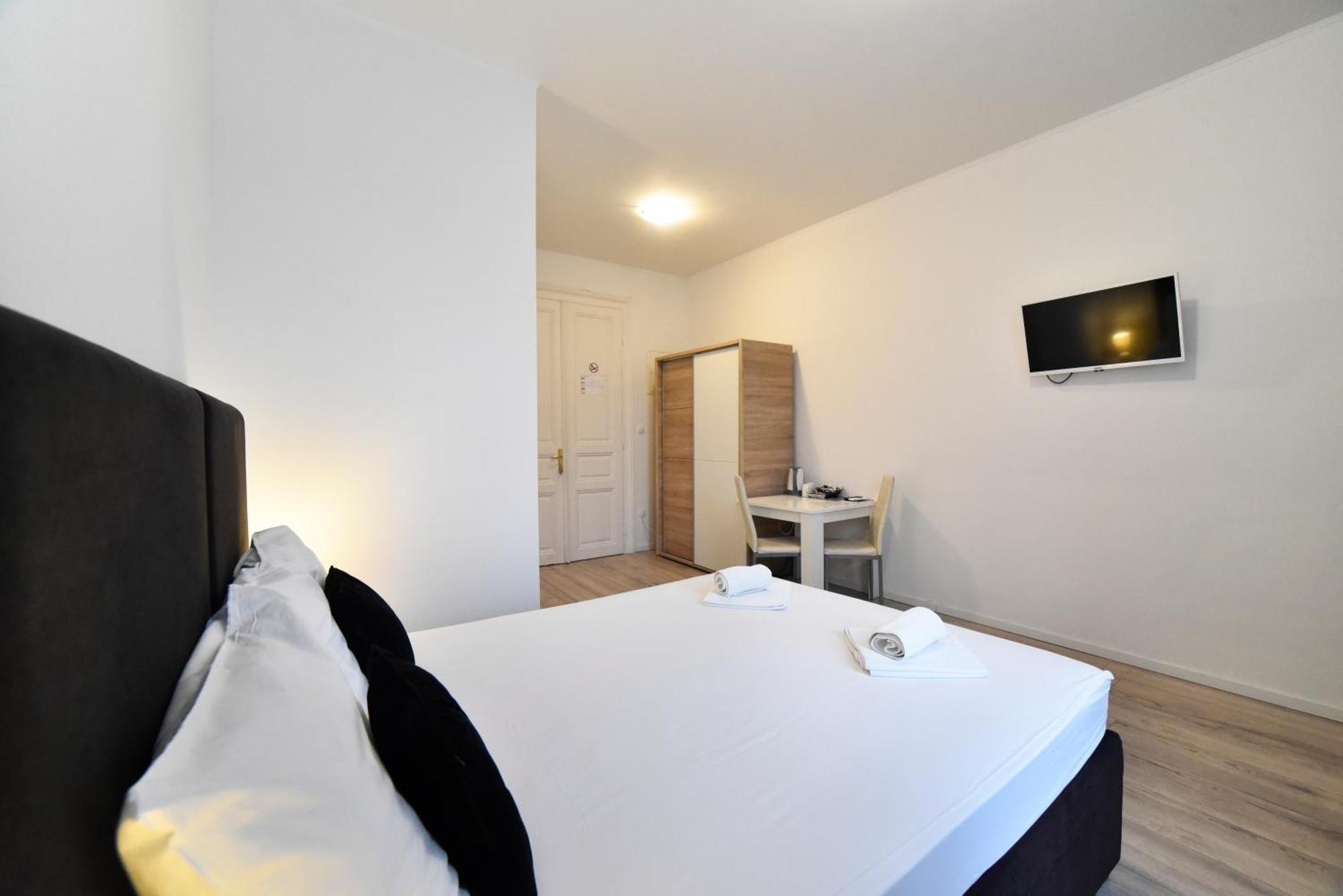 Virtus Apartments And Rooms With Free Private Parking Zagreb Dış mekan fotoğraf